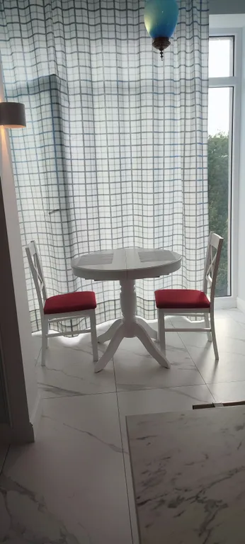 4-комнатная Квартира