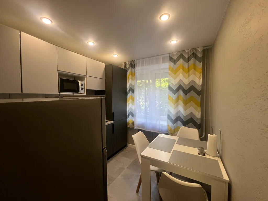 Квартира Двухкомнатные апартаменты центр притяжения — Калининград