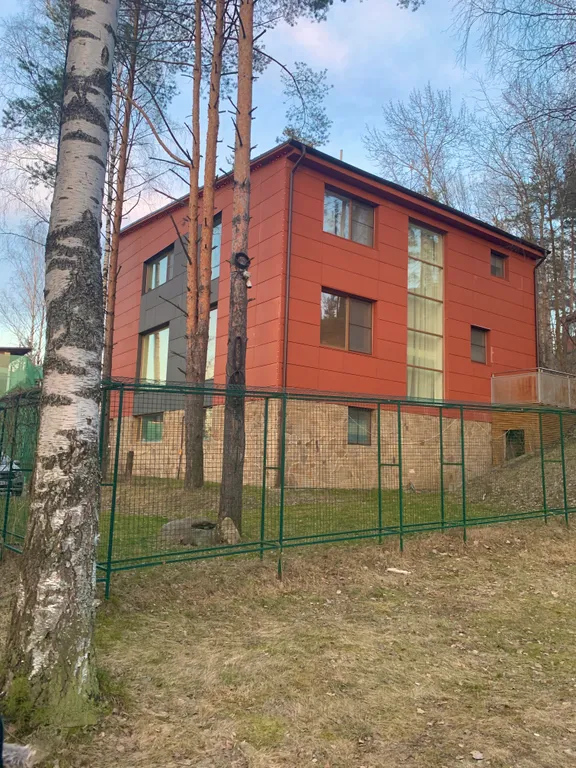 Коттедж Дом в стиле хай-тэк — аренда посуточно в Кирполье