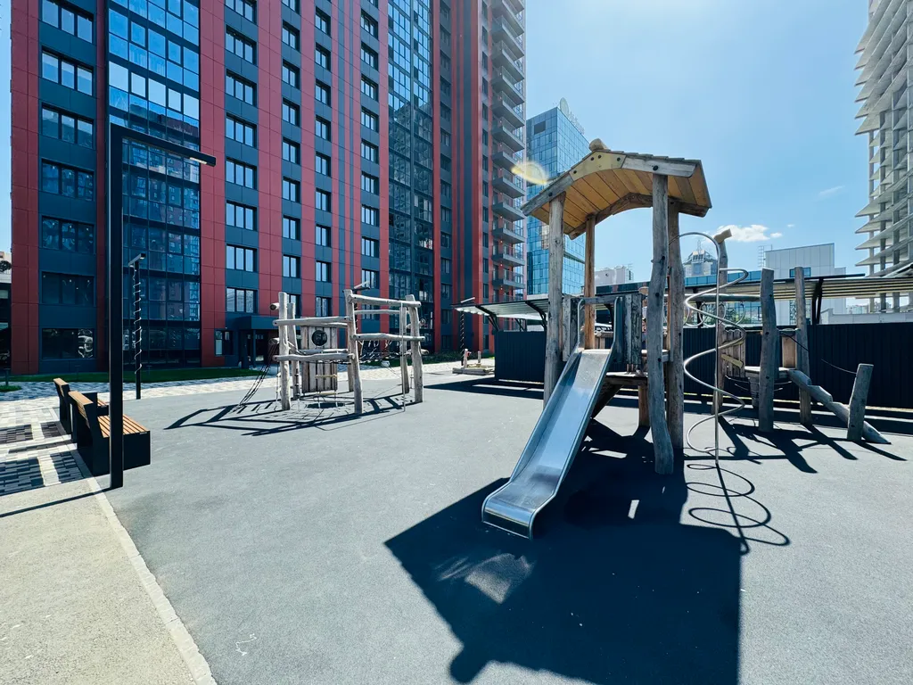 Светлая евродвушка в новом деловом центре города