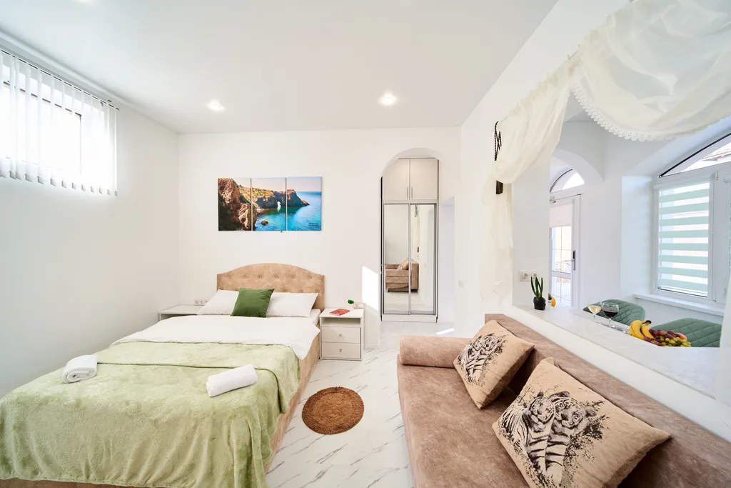 Квартира Снять Домик на Фиоленте у моря и пляжа в частном секторе Севастополя — Севастополь