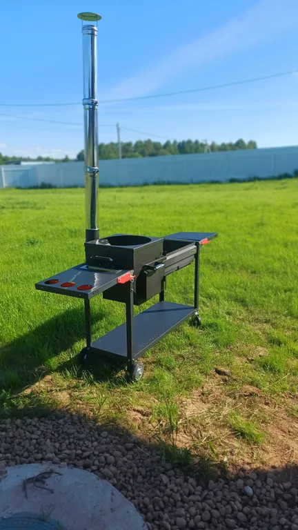 Коттедж Дом с видом на озеро и фруктовый сад — Луга