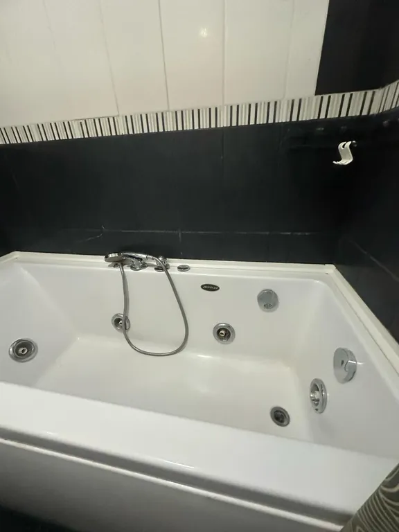 Двухкомнатная квартира у моря, с размещением до 8-ми гостей