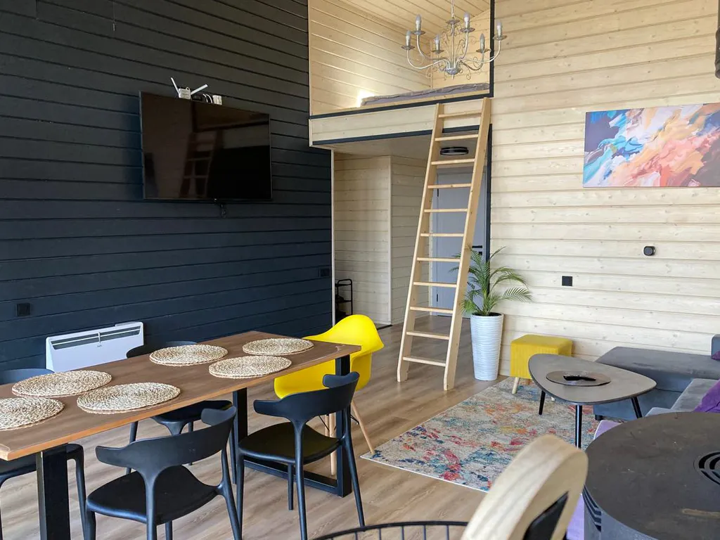 Уютный коттедж БарнХаус с сауной (включена) и сибирским чаном