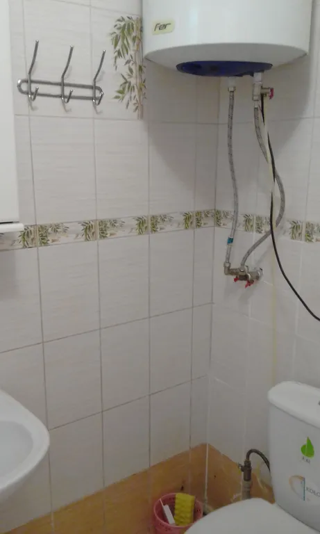 Квартира в доме во дворе частного сектора со всеми удобствами