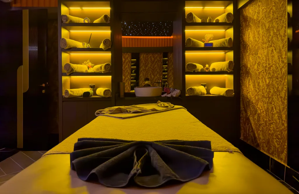 Excellence с видом на море, бассейном и SPA