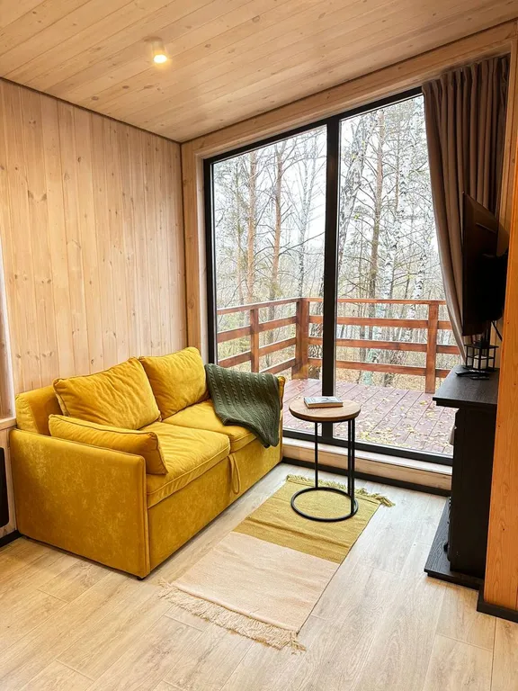 Коттедж Уютный домик на берегу реки — аренда посуточно в Тюмень