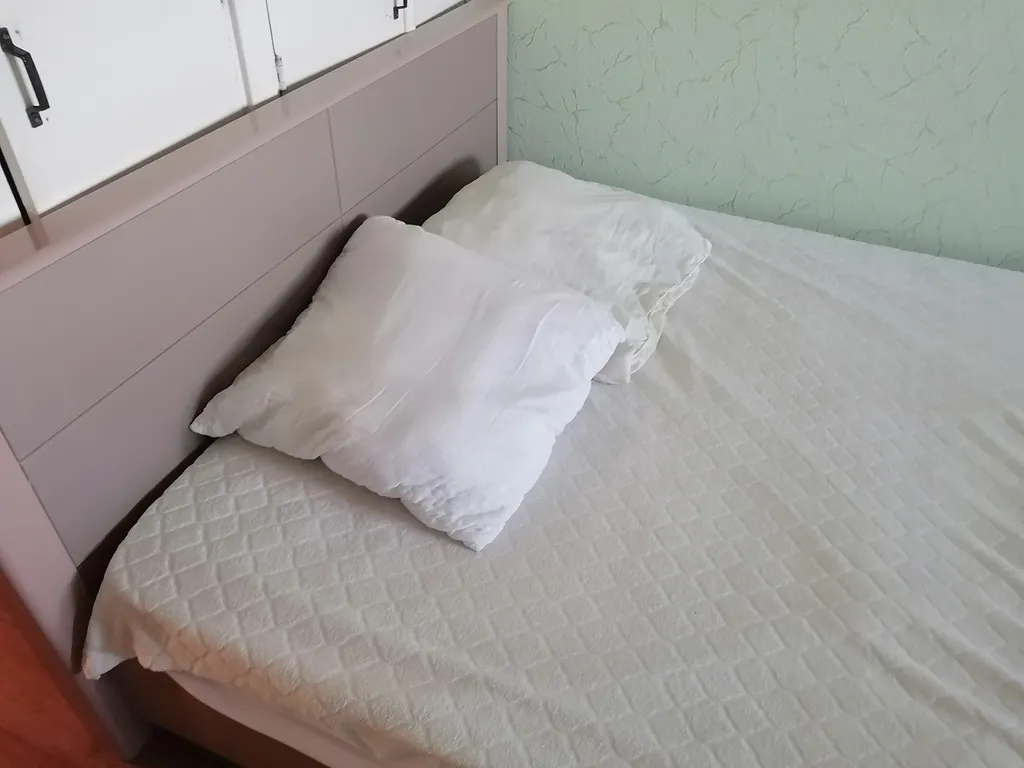 2-комнатная квартира с 3мя 2х спальными и диваном