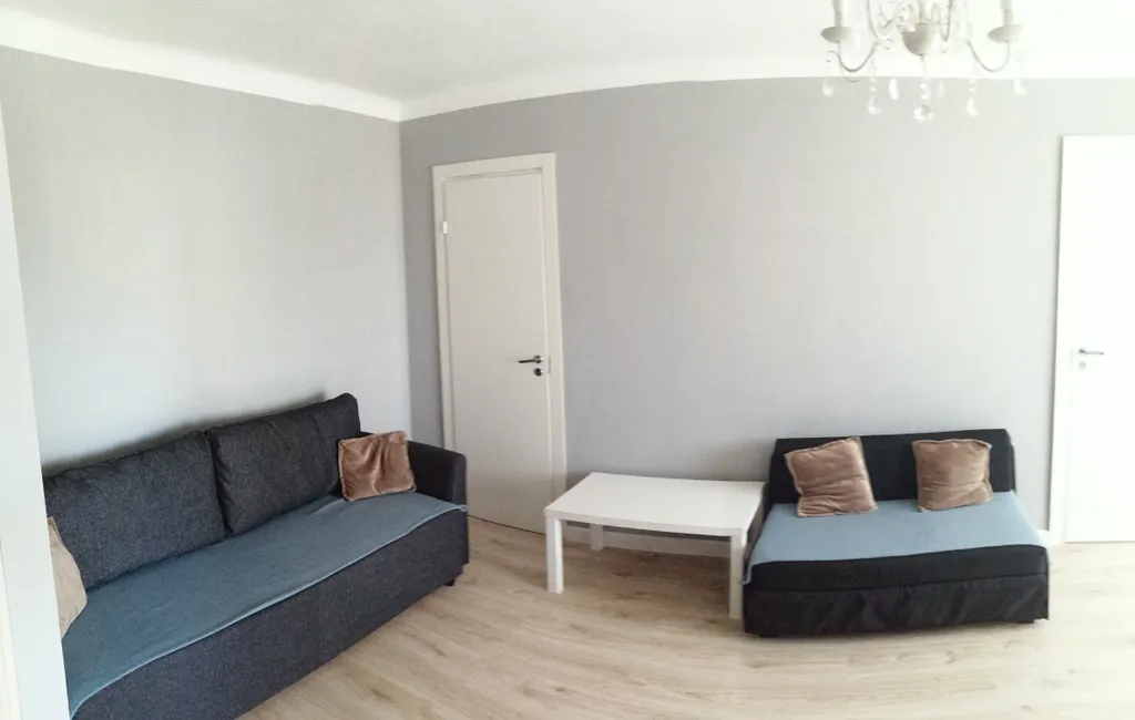 Уютная двухкомнатная квартира в центре Пскова