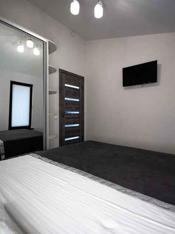 Апартаменты с горячим бассейном и видом на горы