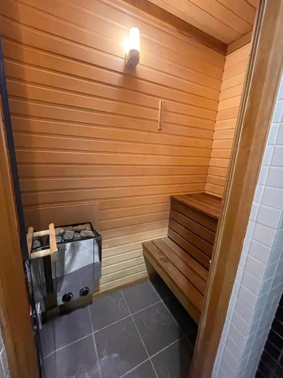 Современная студия в новом доме