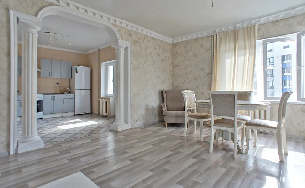 Двухуровневые апартаменты с видом на море