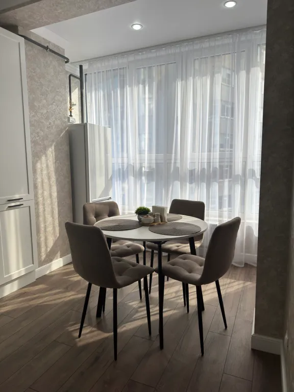 Уютная квартира с новым дизайнерским ремонтом