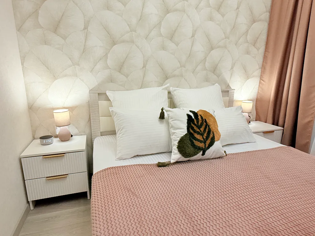 Квартира Квартира Евротрешка ЛИСТЬЯ ЖК Бизнес-класса Сердце Ярославля с Алисой — Ярославль