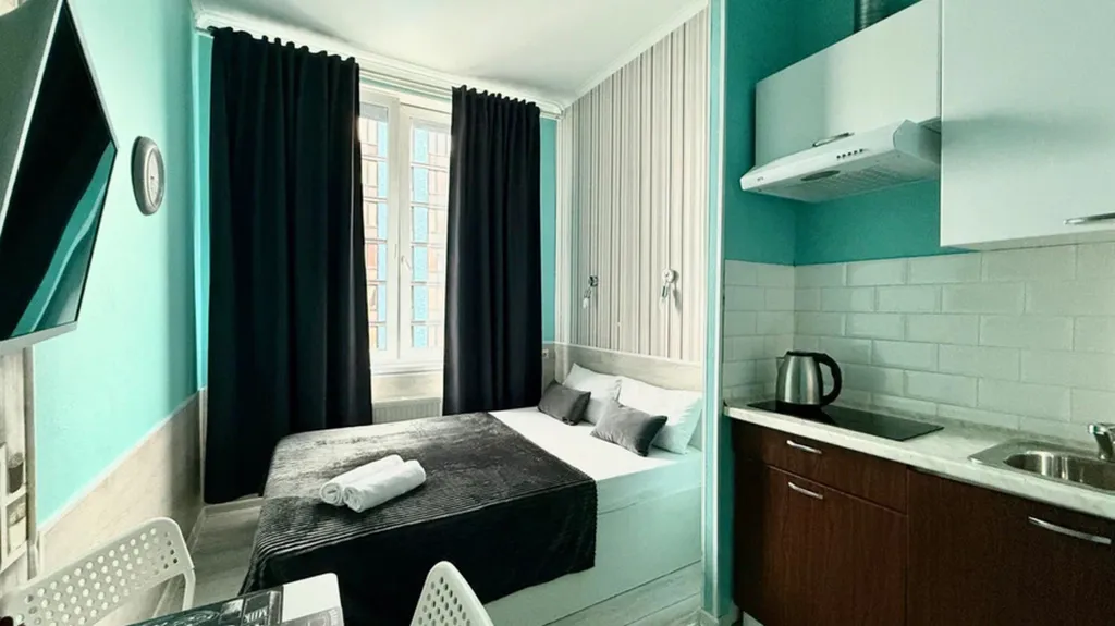 Квартира Квартира Стильная студия у метро Технопарк — Москва