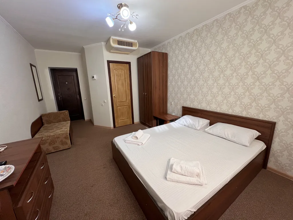 Квартира Комната — аренда посуточно в Новофёдоровка