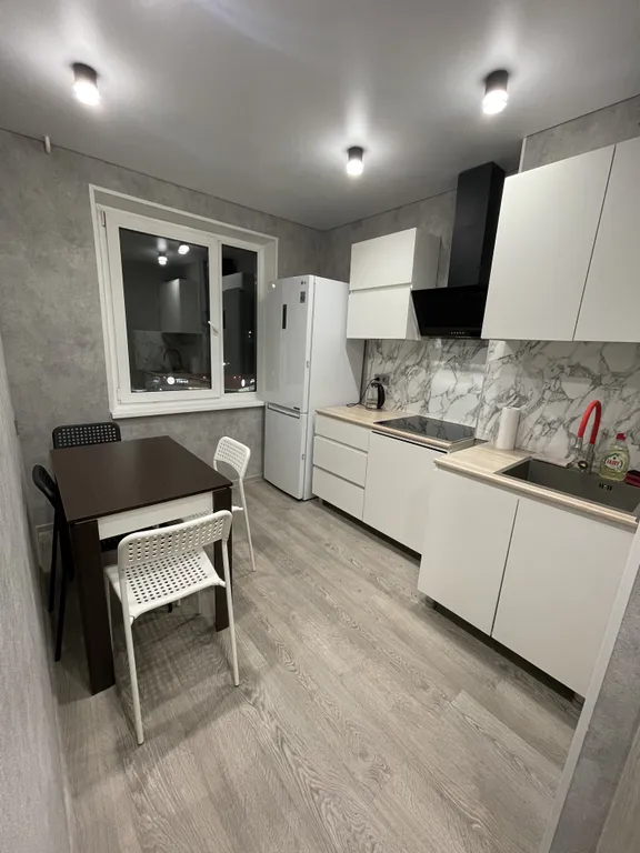 Квартира 2-комнатная Квартира — Мурманск