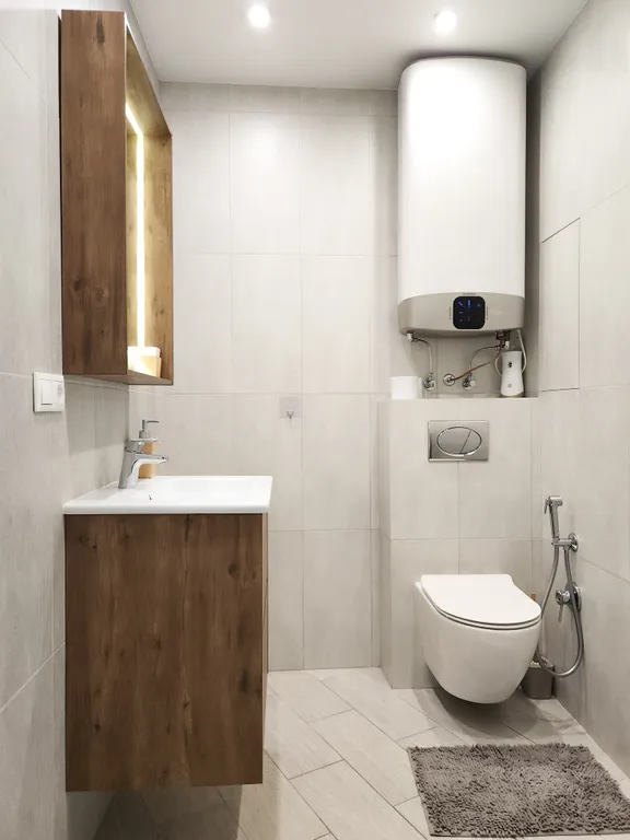 3х.ком.кв. 105 м.кв в ЦЕНТРЕ с видом на море и город, р-он ФУНИКУЛЁРА