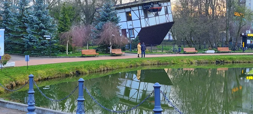 Квартира Квартира Элитный тёплый дом в центре города, с видом на парк и озеро — Калининград