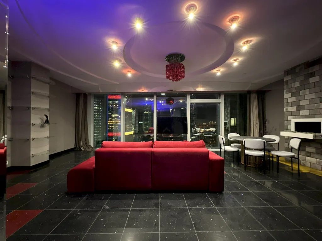 Апартаменты Москва сити с широкой панорамой на башни