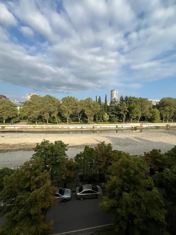 Квартира Уютная светлая квартира в центре  города, в доме на набережной — Сочи