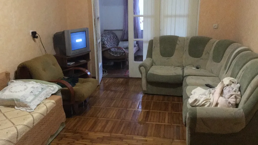 Просторная квартира в Гаграх возле моря