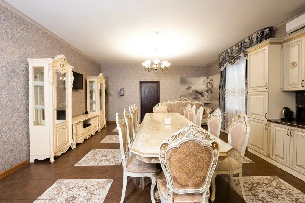 5-комнатный Дом