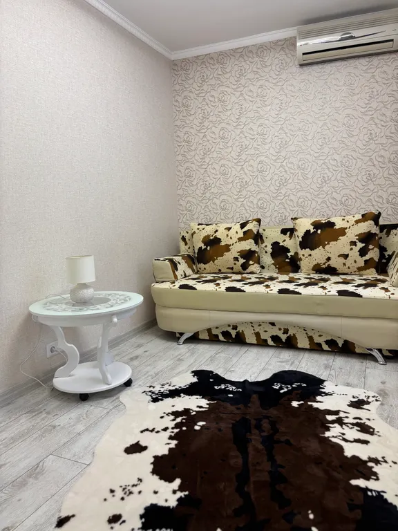 Домик с беседкой