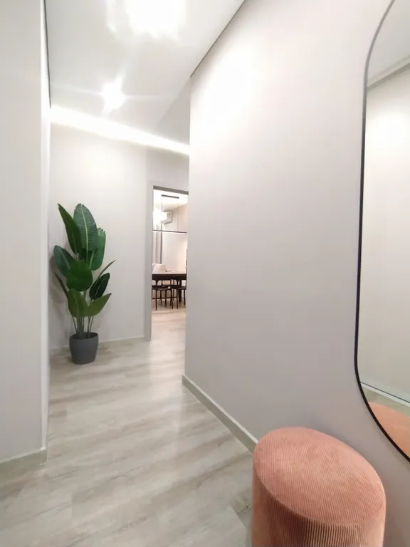 Современная двухкомнатная квартира в ЖК Кристалл