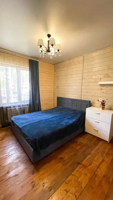 Двухэтажный дом в самом центре Софийской поляны