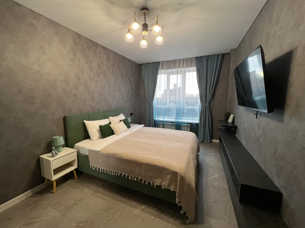 Стильная квартира с панорамными окнами