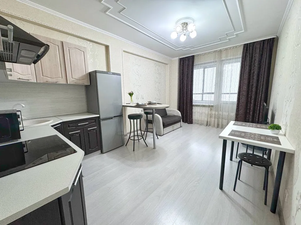 Уютная 1-к квартира в ЖК бизнес-класса Алые Паруса в центре — аренда посуточно в Киров