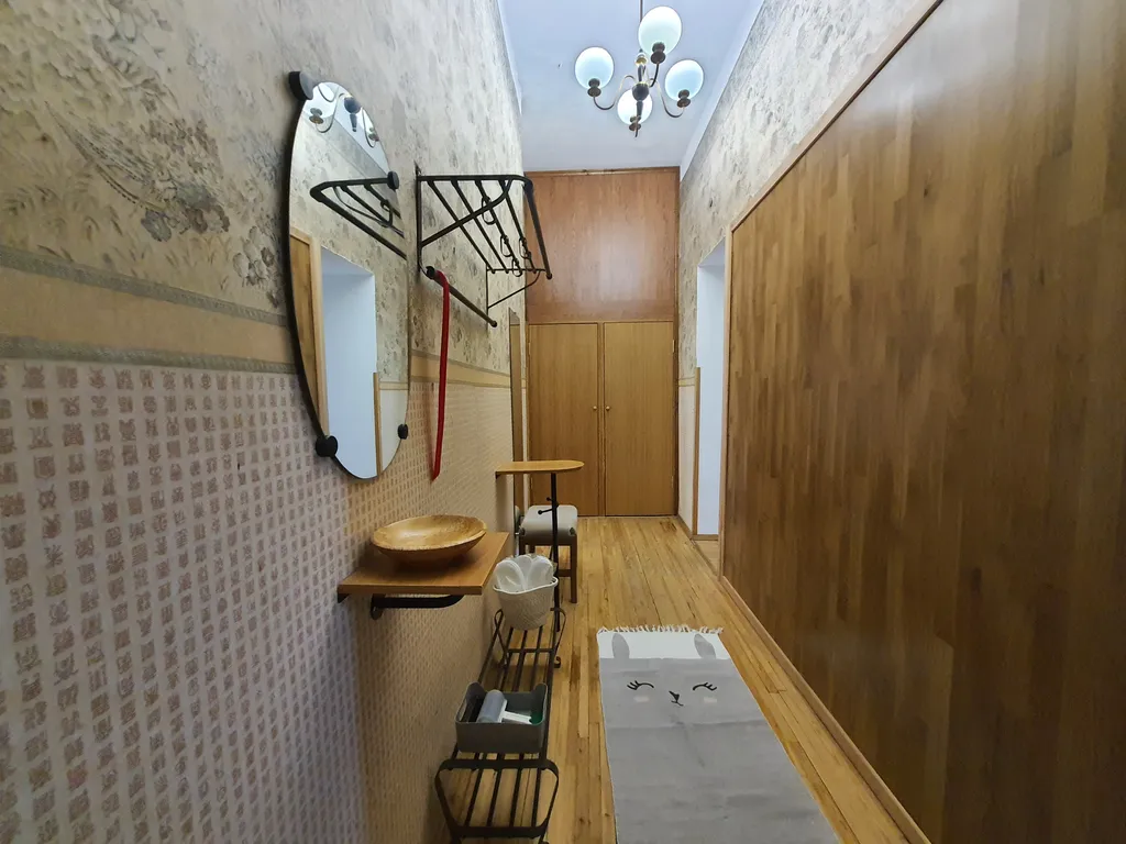 Квартира Квартира в 1 минуте от Невского проспекта, 2 спальни и вид на крыши — Санкт-Петербург