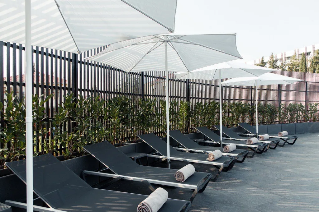 Двухкомнатный апартамент в Моне Лайт с видом на море