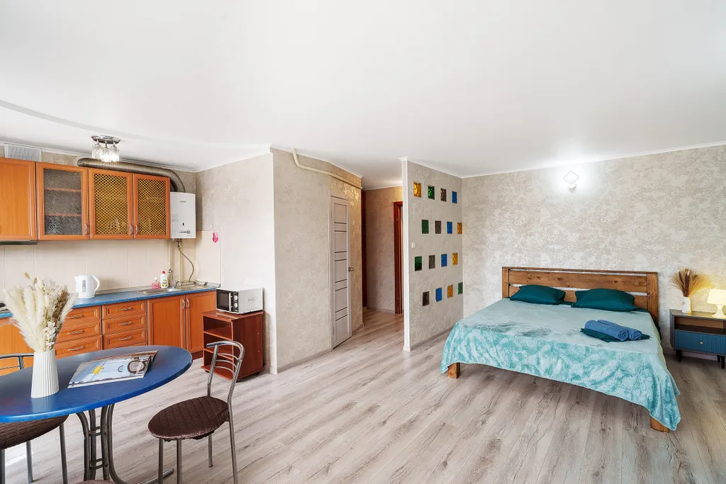 Уютная квартира в районе ж/д вокзала — аренда посуточно в Симферополь