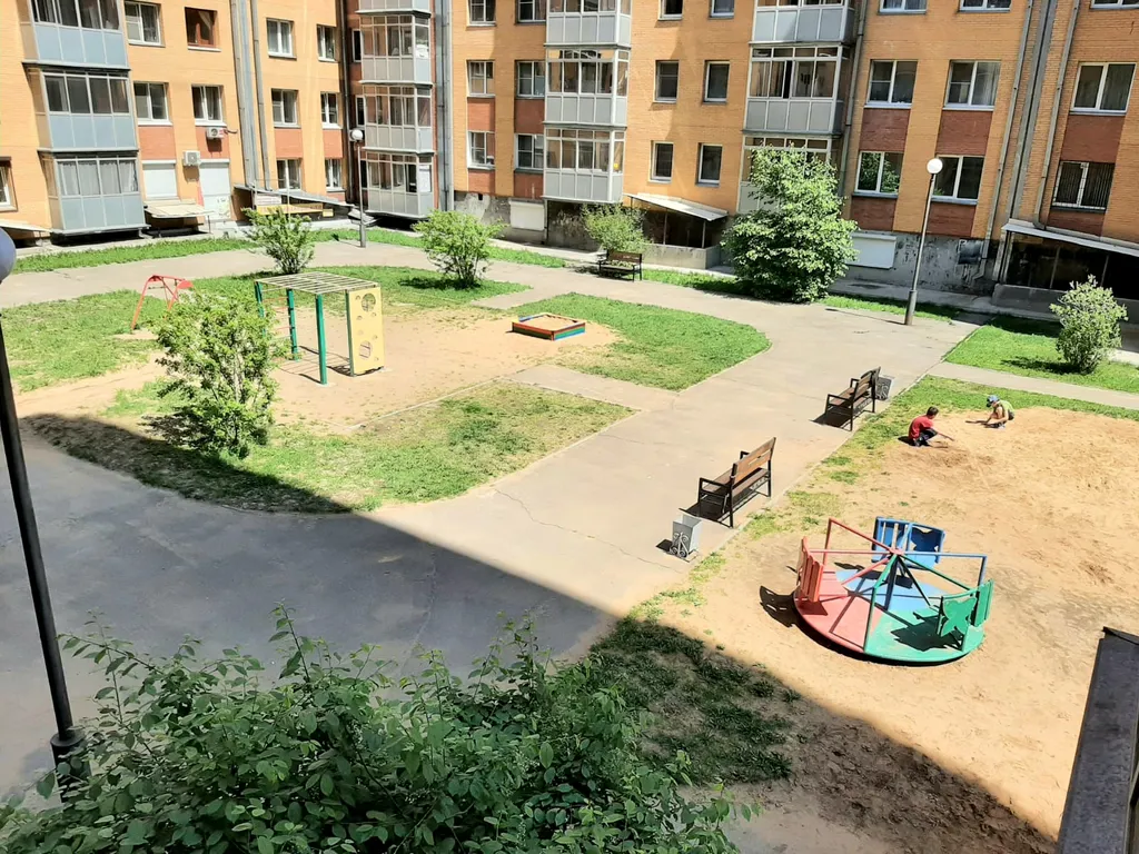 Квартира Уютная двухкомнатная квартира в 5 минутах от аэропорта — Иркутск