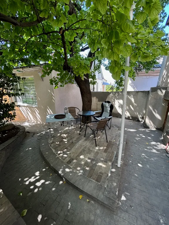 Коттедж Комфортабельный 2-х эт. дом для 4-х чел. в центре Гагаринского р-на — Севастополь