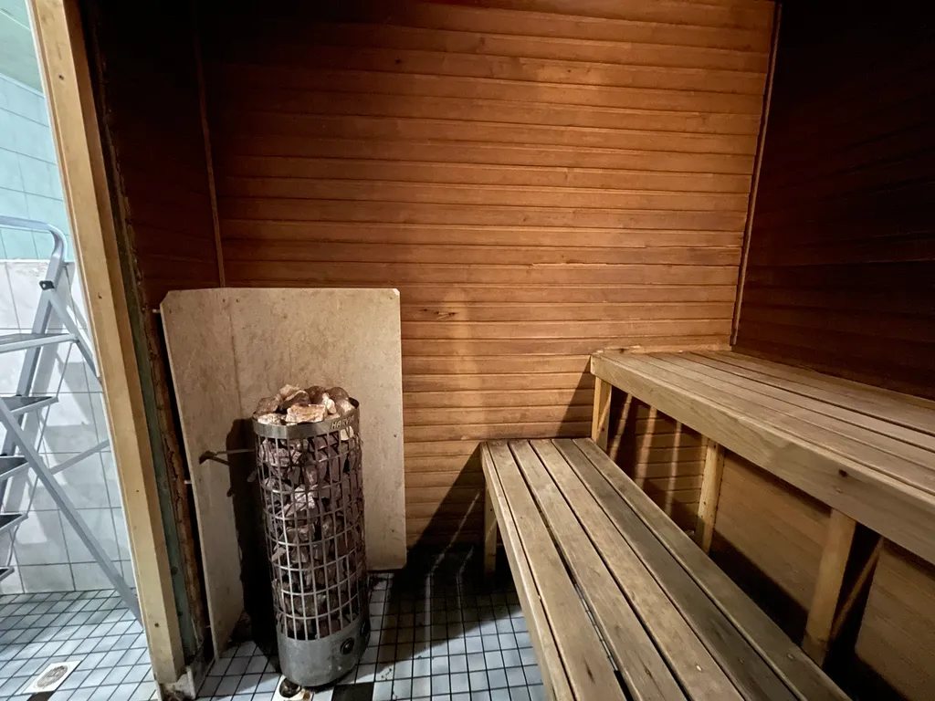 6-комнатный Дом