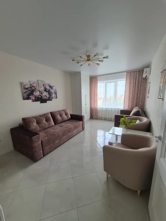 Уютная светлая квартира с видом на город — аренда посуточно в Нальчик