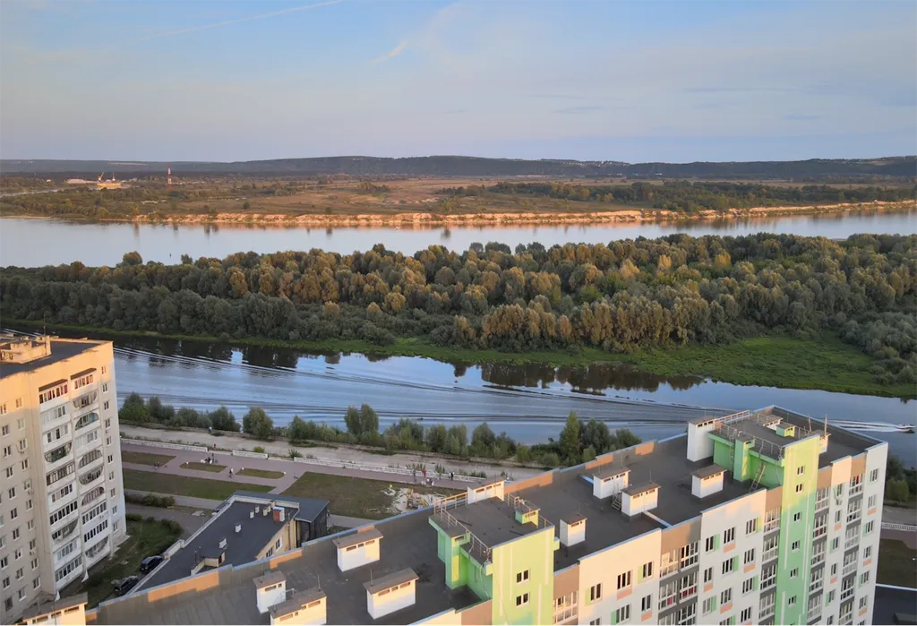 Уютная студия на благоустроенной набережной реки Ока