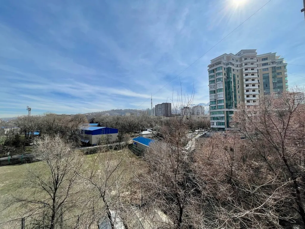 3-комнатная Самал-1