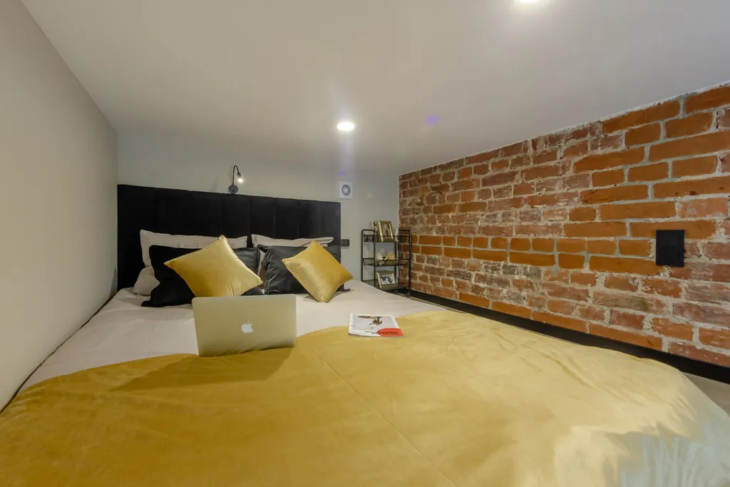 Квартира Квартира Новая студия с видом на реку Фонтанку и всем необходимым для комфорта! — Санкт-Петербург