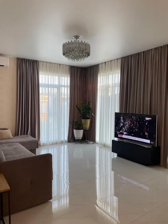 4-комнатный Дом