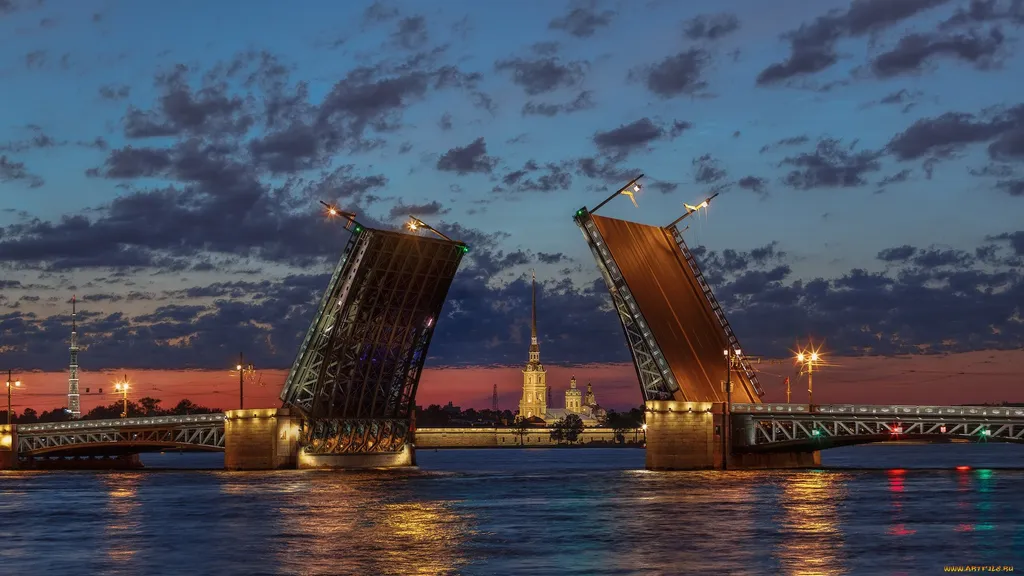 Просторная квартира в центре Санкт-Петербурга