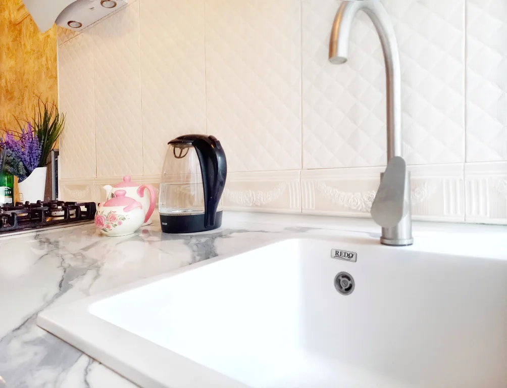 Апартамент напротив парка Победы, с отдельным двором, гараж