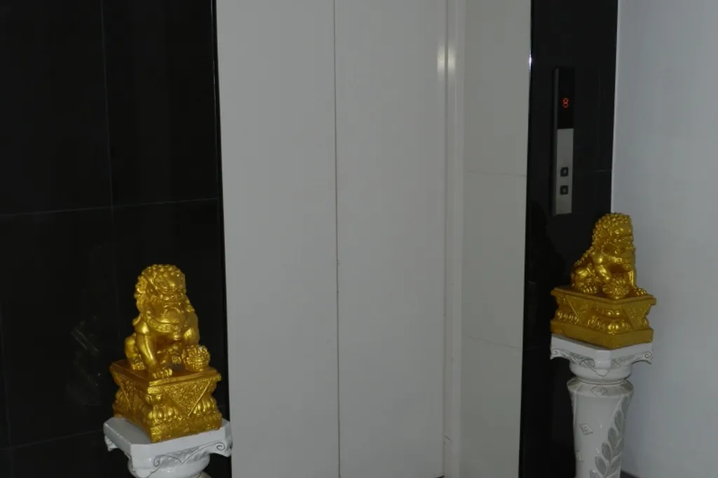 Апартамент с боковым видом на море