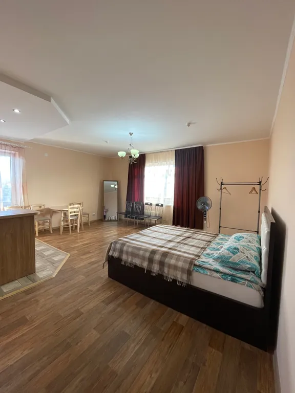 Квартира-студия большая, просторная и светлая