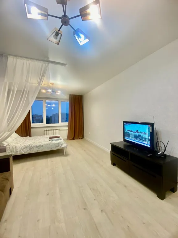 Новая просторная 1-комнатная квартира