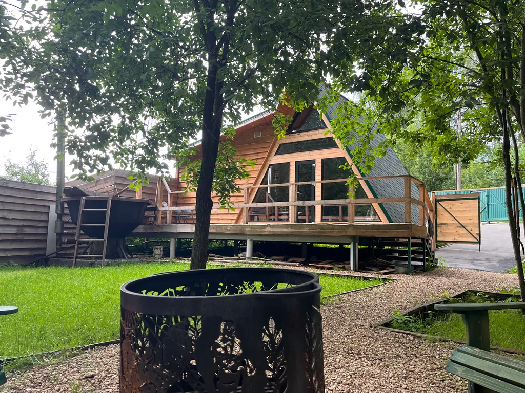 Треугольный домик Василево с баней и чаном