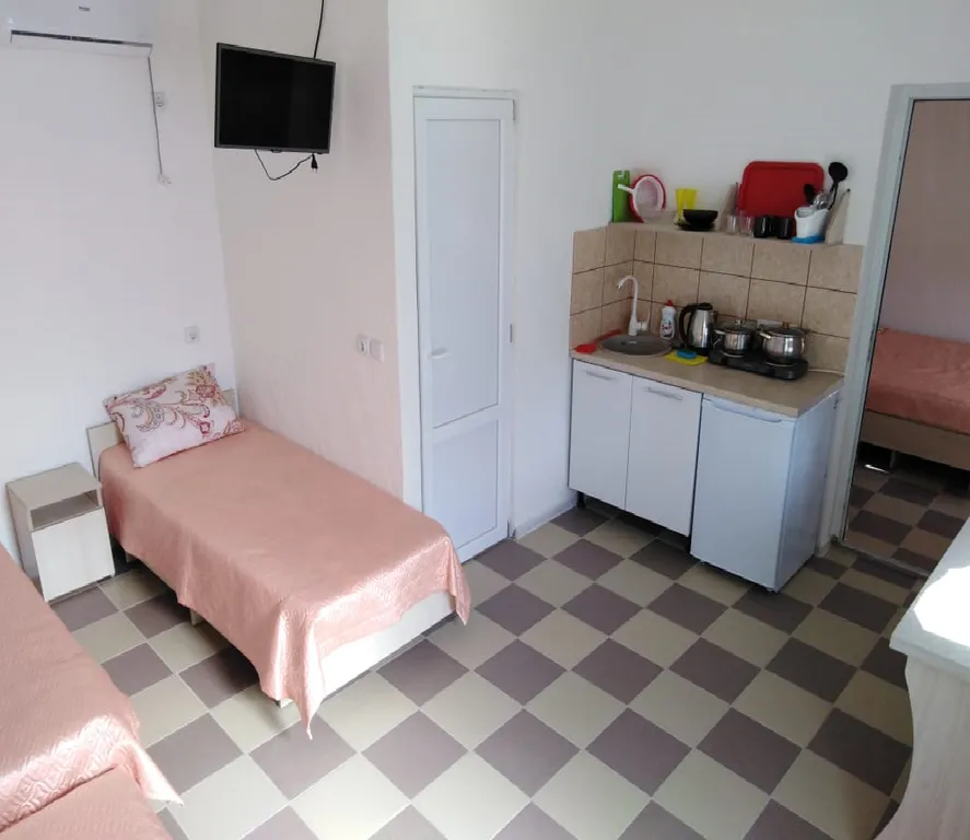 Апартаменты двухкомнатные, пятиместные, второй этаж